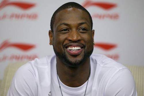 备毛皮衣 备毛皮衣