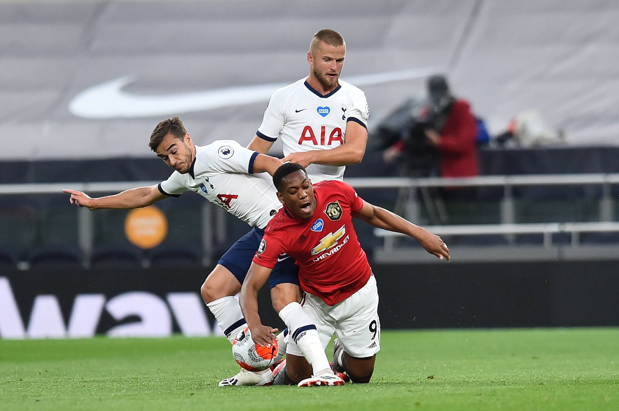 退守反击 退守反击